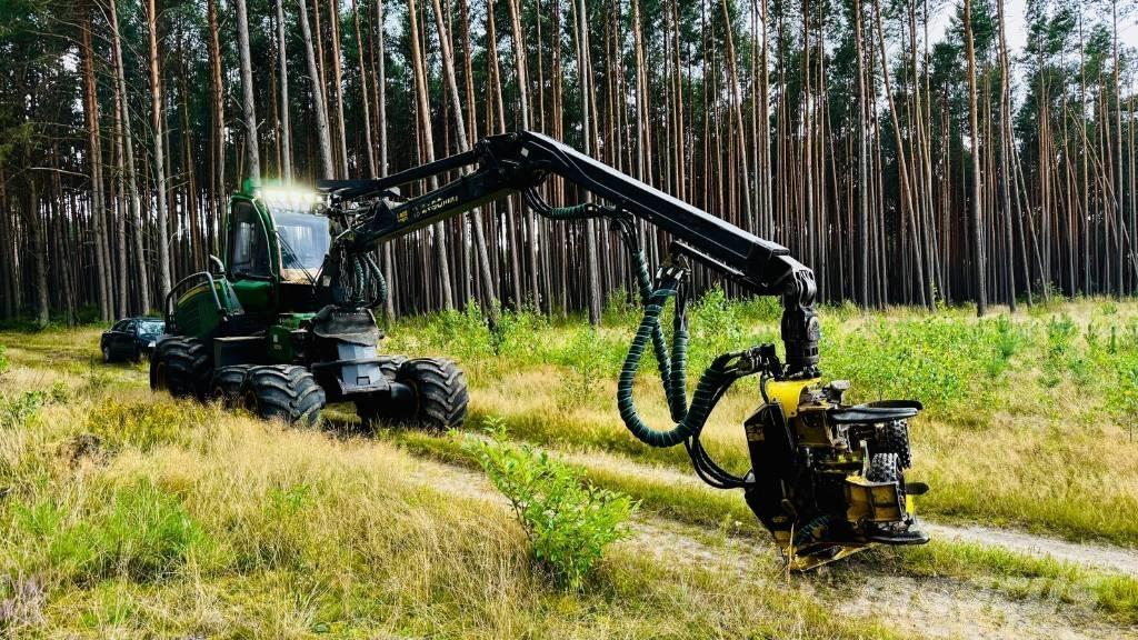 John Deere 1070 ハーベスター
