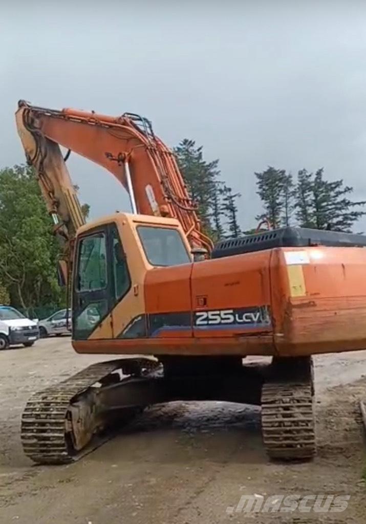 Doosan S255 lc-v 大型油圧ショベル12t以上（パワーショベル・ユンボ）
