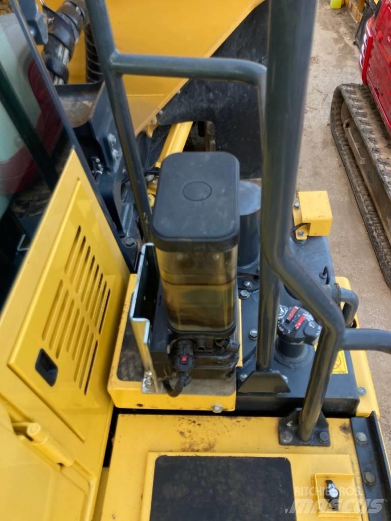 Komatsu HM 300-5E アーティキュレート式ダンプトラック