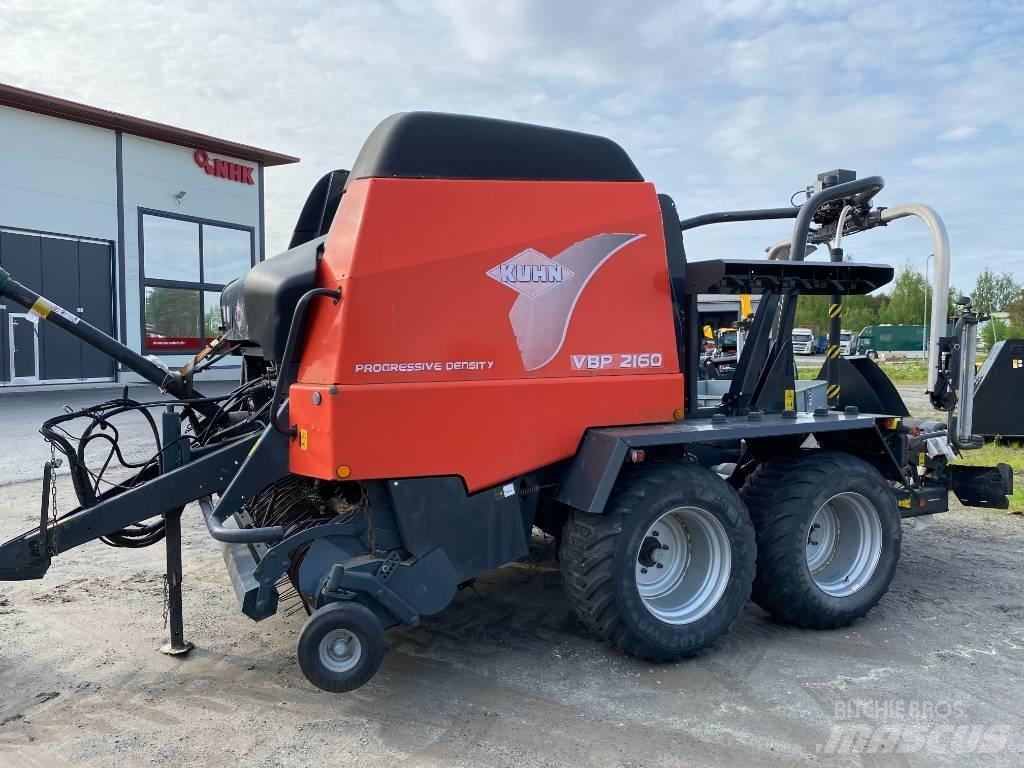 Kuhn VBP 2160 OC 23 ラウンドベーラー