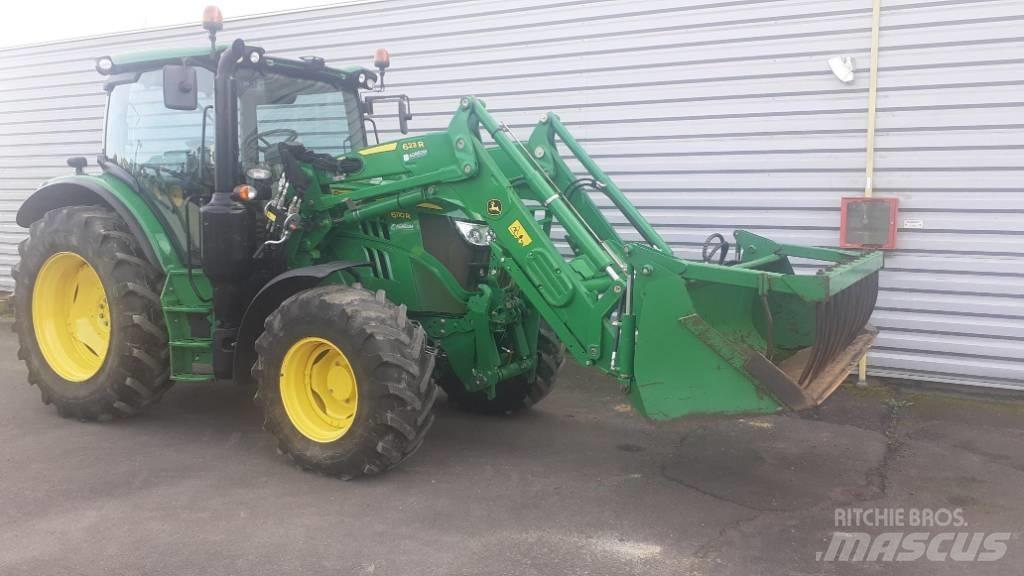 John Deere 6110 R トラクター