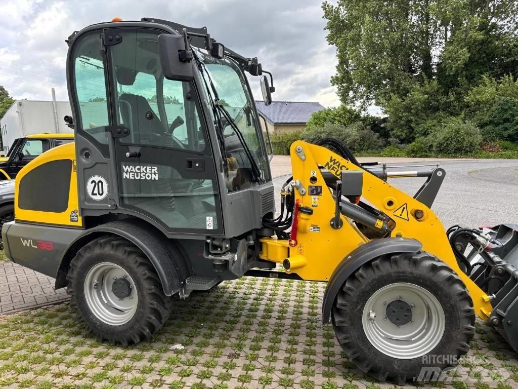 Wacker Neuson WL 38 ホイールローダー・タイヤショベル