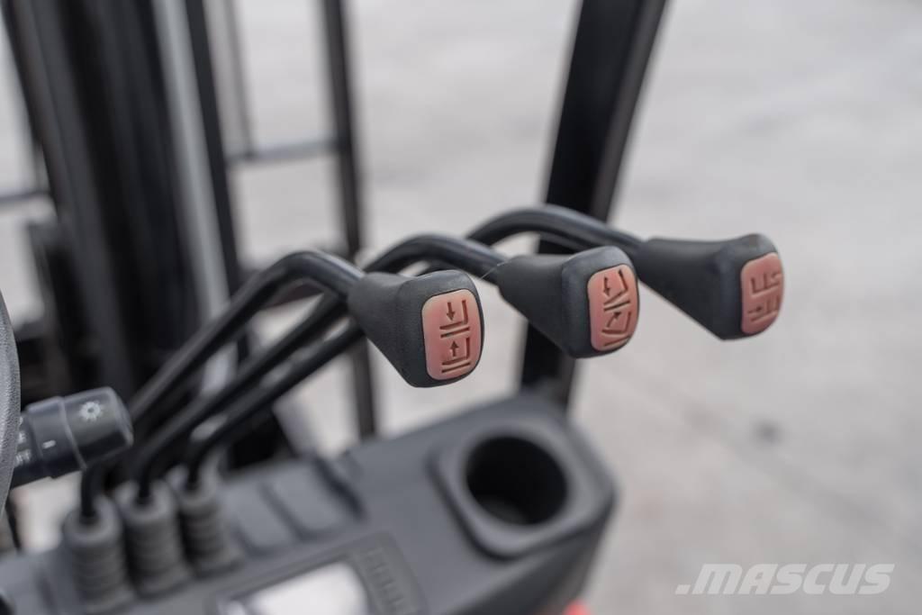 Manitou MI 30 D ディーゼル・軽油