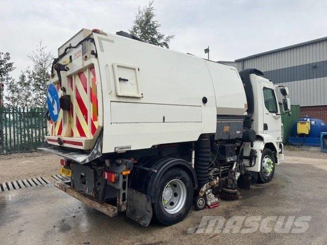 DAF LF 220 街路清掃車