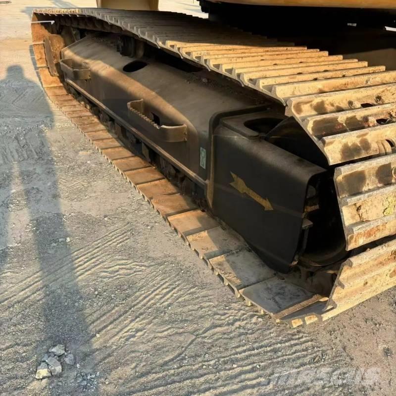 CAT 312 大型油圧ショベル12t以上（パワーショベル・ユンボ）