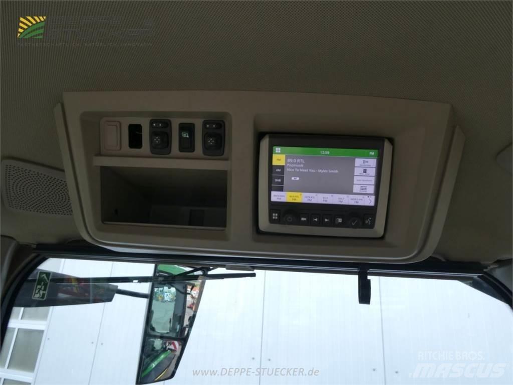 John Deere 7R 330 トラクター