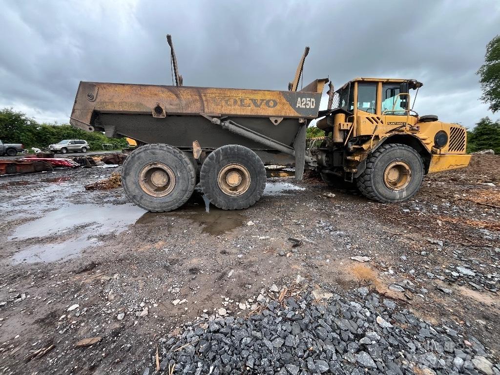 Volvo A 25 D アーティキュレート式ダンプトラック