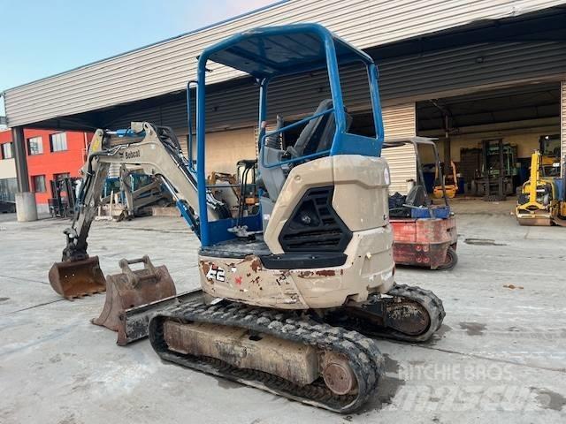Bobcat E 27 ミニ油圧ショベル 7t以下（ミニユンボ・ミニディガー）
