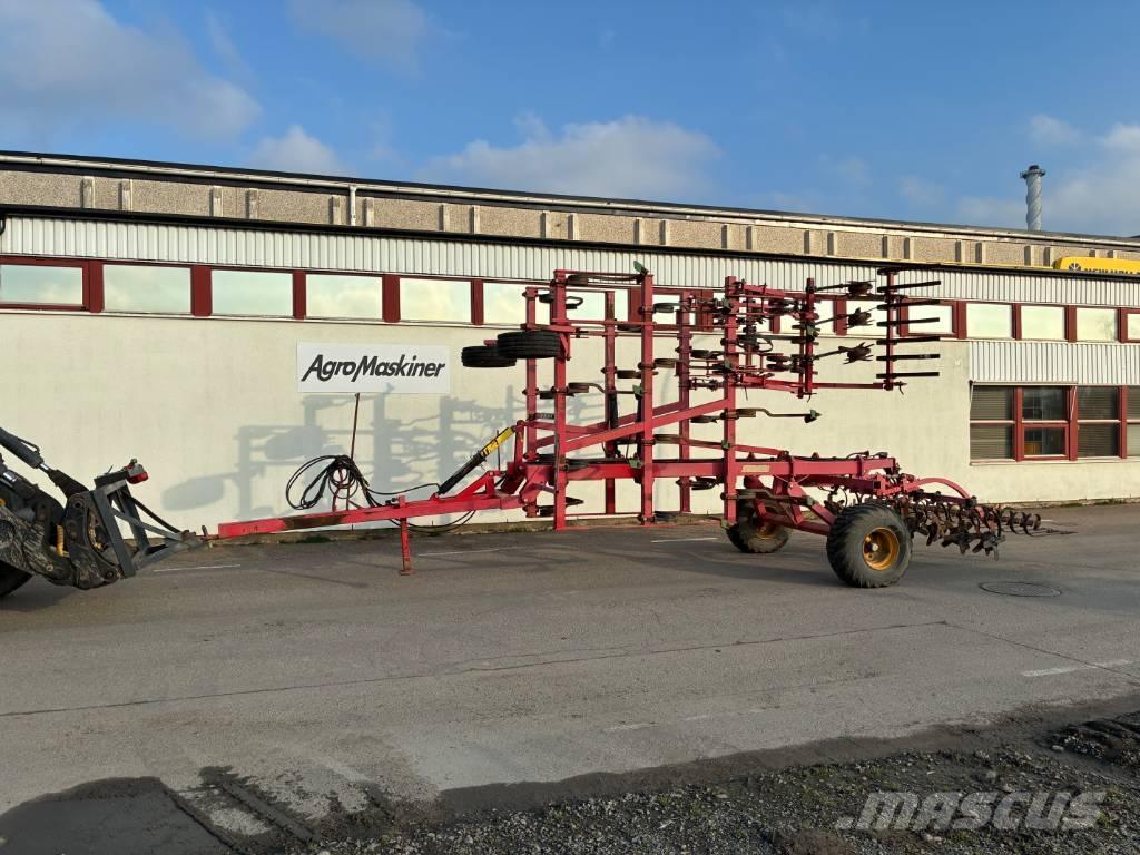 Väderstad Cultus CS カルチベーター