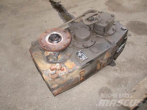 ZF GU-350/3 ギアボックス