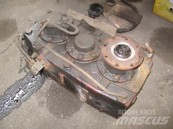 ZF GU-350/3 ギアボックス