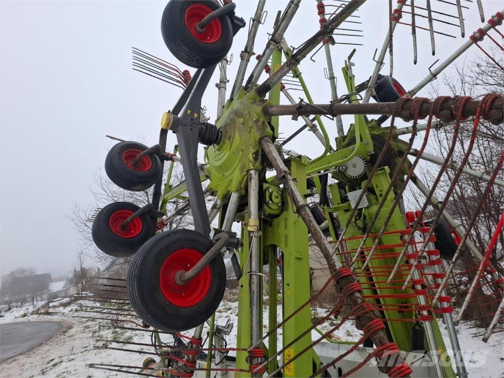 CLAAS Liner 3600 ウィンドローア/レーキ