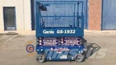 Genie GS 1932 シザースリフト