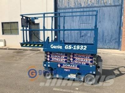 Genie GS 1932 シザースリフト