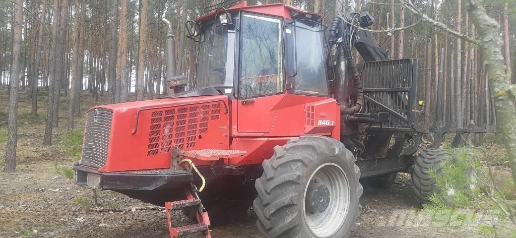 Valmet 840.3 フォワーダー
