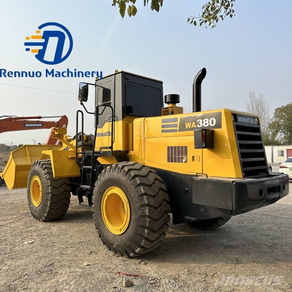 Komatsu WA380 ホイールローダー・タイヤショベル