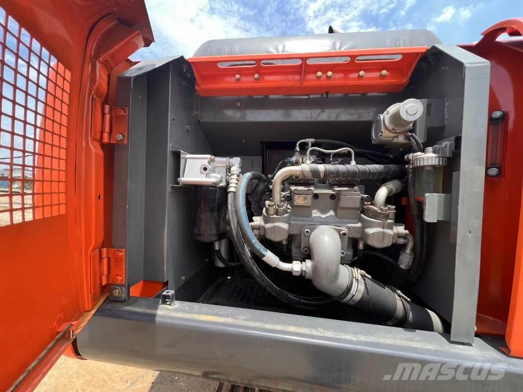 Hitachi ZX 200-6 大型油圧ショベル12t以上（パワーショベル・ユンボ）