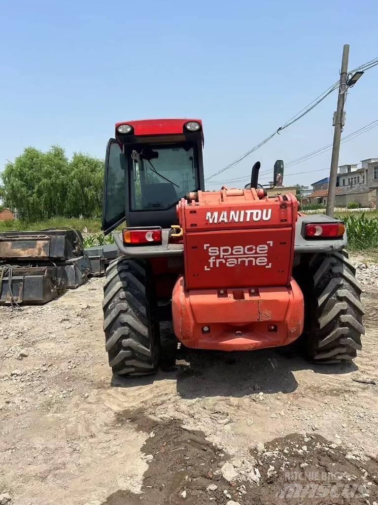 Manitou MT 1740 SL T スキッドステアローダー