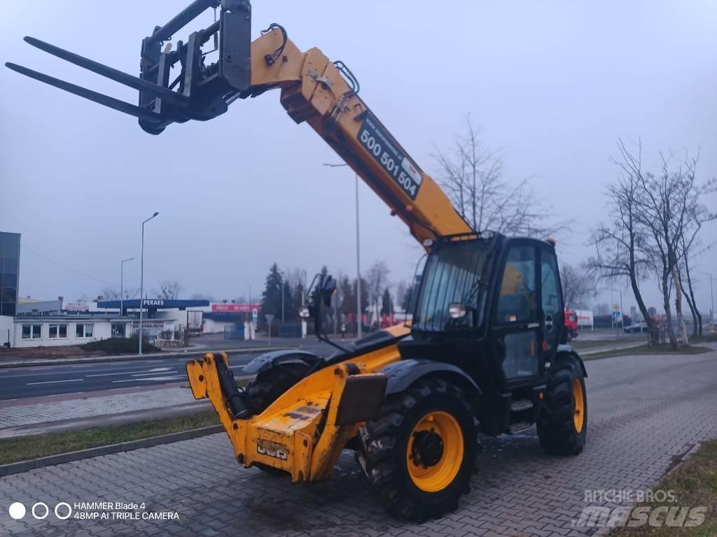 JCB 535-140 Hiviz テレスコーピックハンドラー