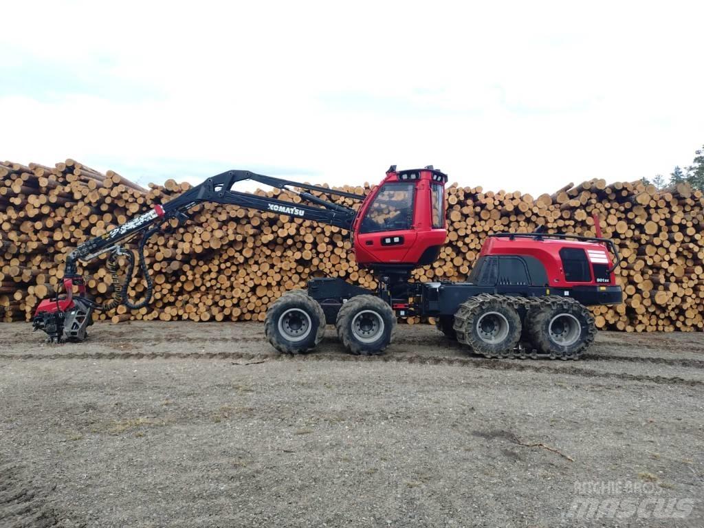 Komatsu 901 XC ハーベスター