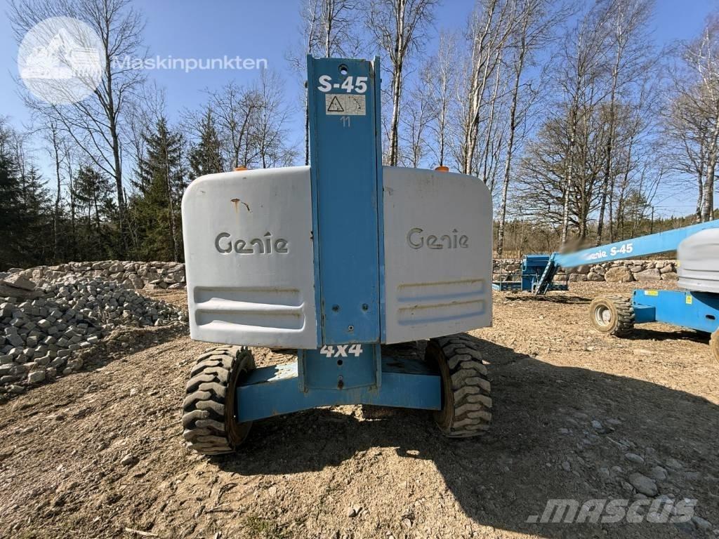 Genie S 45 ブームリフト　直伸型