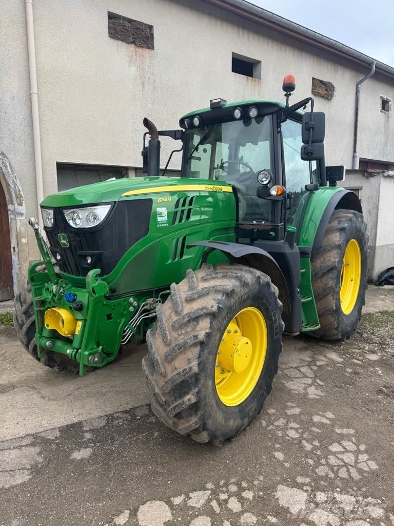 John Deere 6155M トラクター