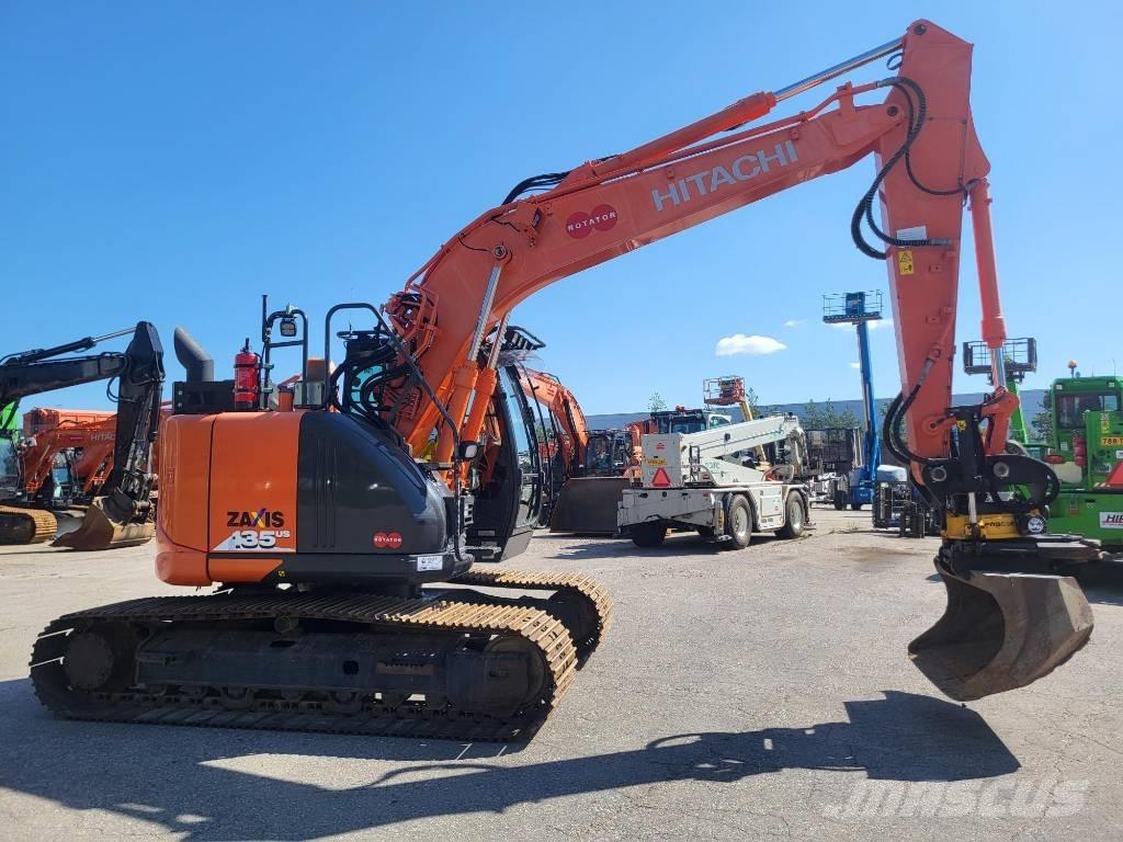 Hitachi ZX 135 US-6 大型油圧ショベル12t以上（パワーショベル・ユンボ）