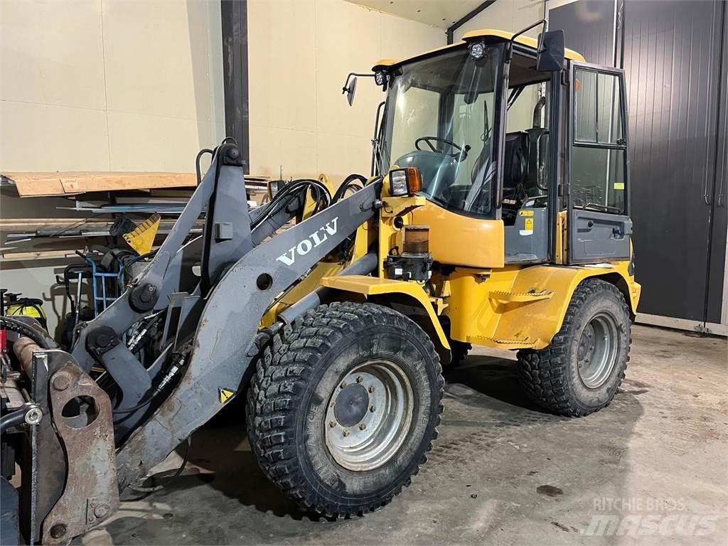 Volvo L35 TP/S ホイールローダー・タイヤショベル
