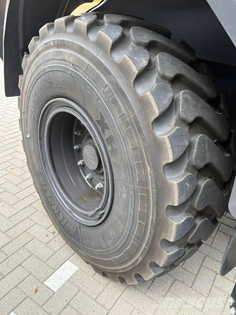 CASE 721G ホイールローダー・タイヤショベル