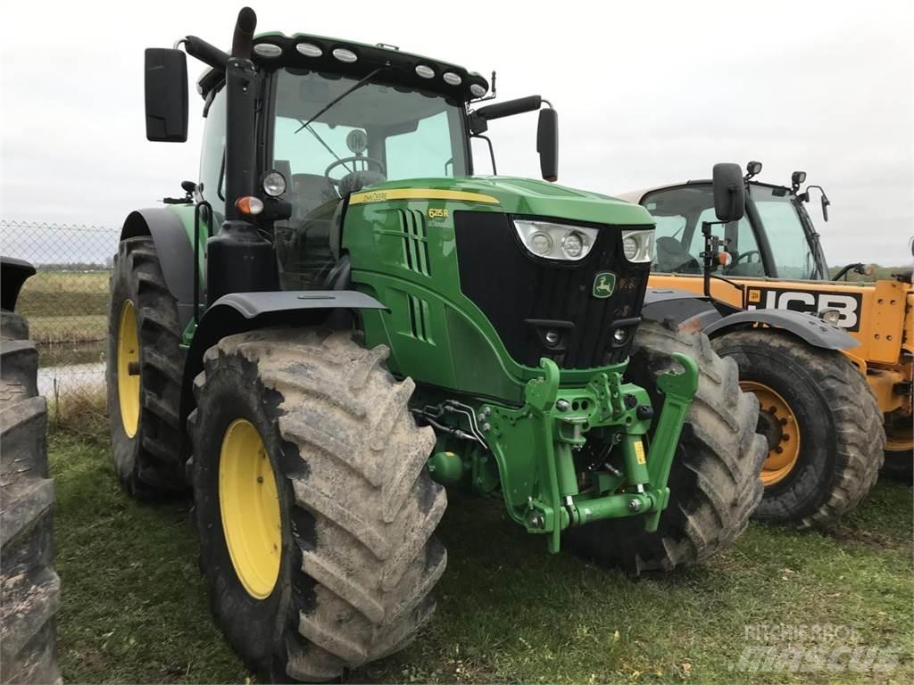 John Deere 6215R トラクター
