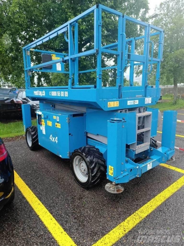 Genie GS 3369 RT シザースリフト