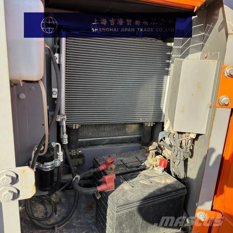 Hitachi ZX 70 中型油圧ショベル 7ｔ-12ｔ（ユンボ・パワーショベル・バックホー）