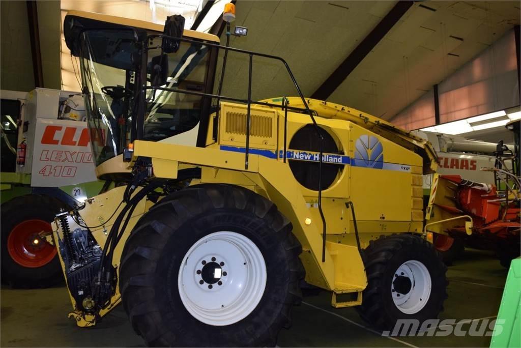 New Holland FX 40 自走式フォレージハーベスター