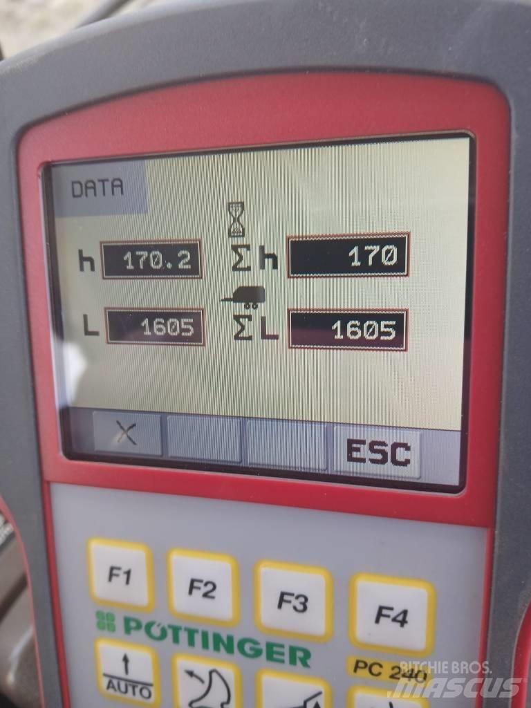 Pöttinger Torro 6010 セルフローディングトレーラー