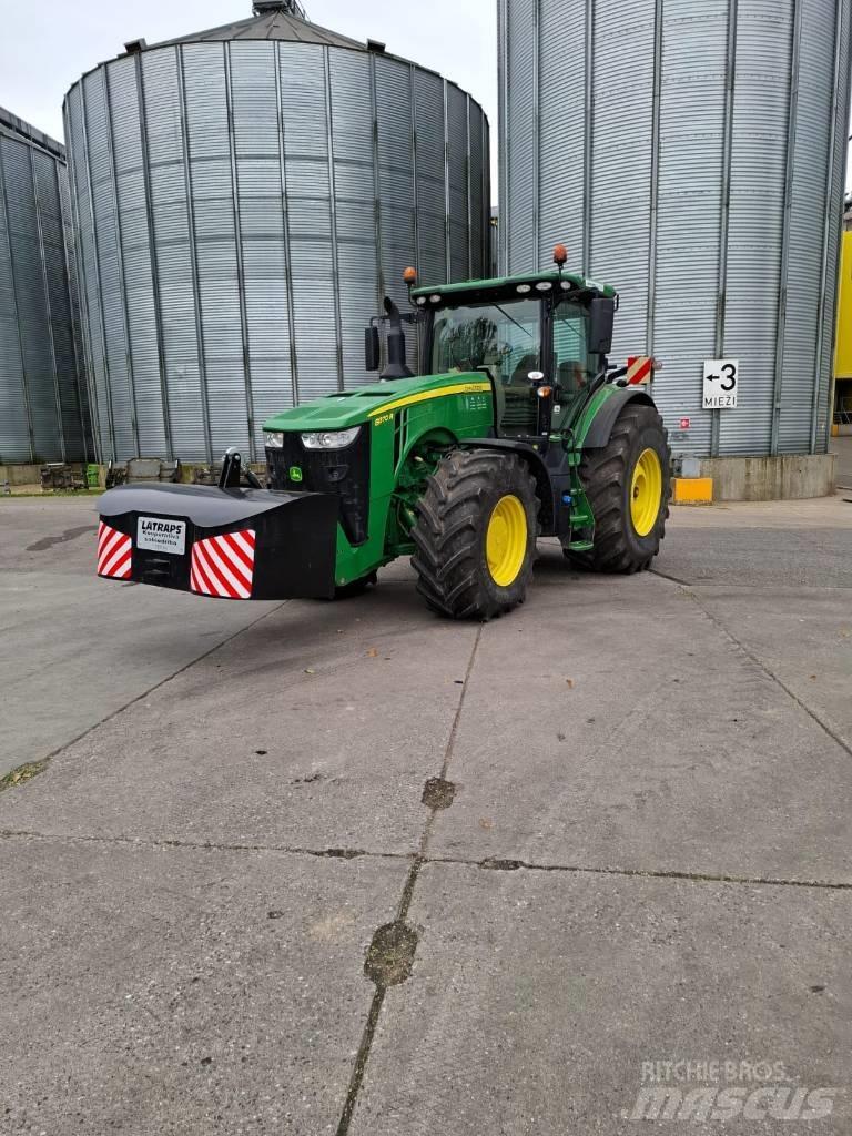 John Deere 8370 R トラクター