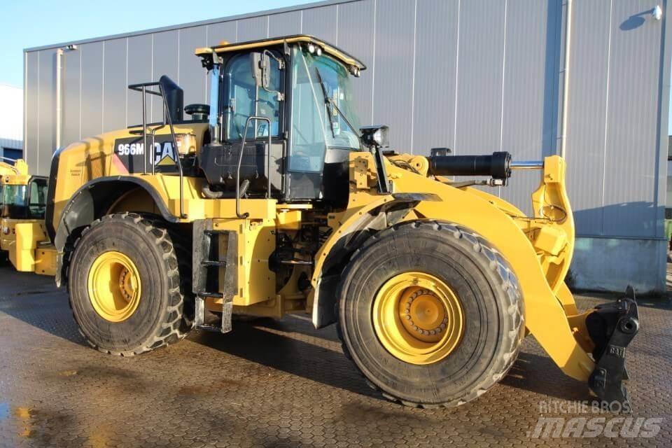 CAT 966M ホイールローダー・タイヤショベル