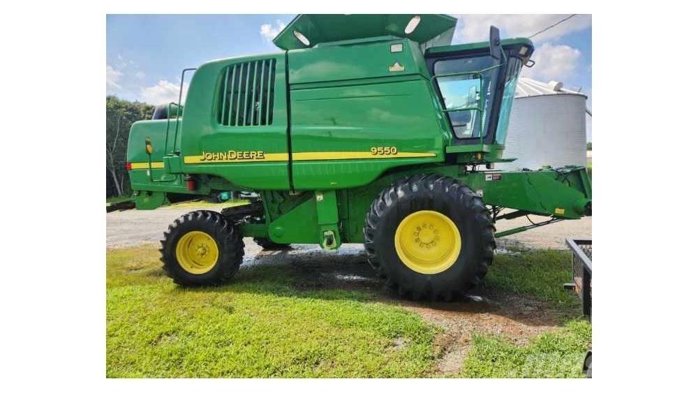 John Deere 9550 コンバイン