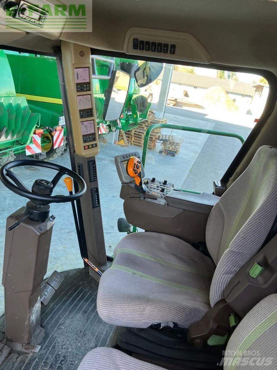 John Deere t560hm コンバイン