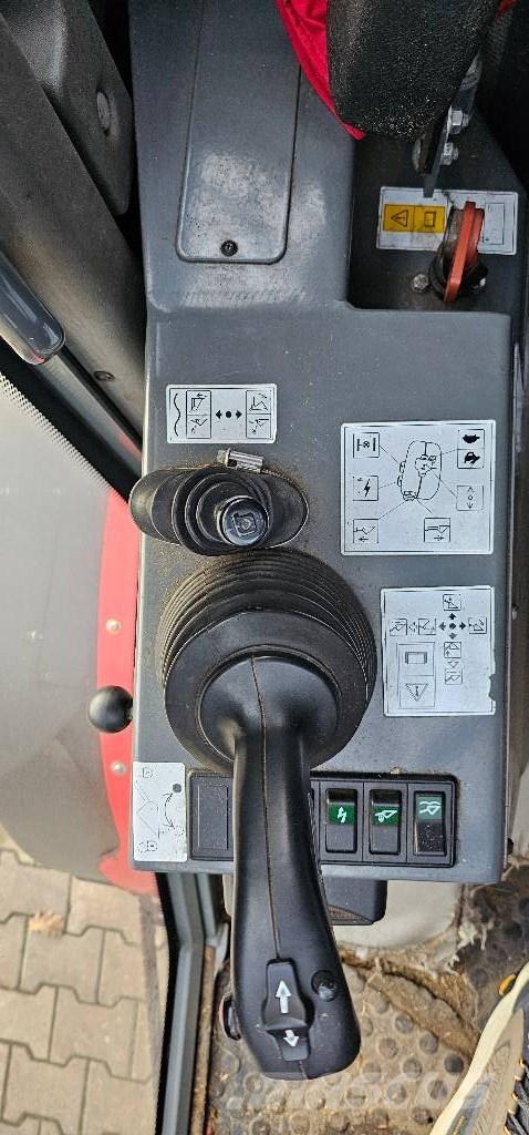 Weidemann 4070 ホイールローダー・タイヤショベル