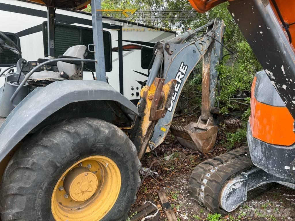 DEERE 310J バックホーローダー
