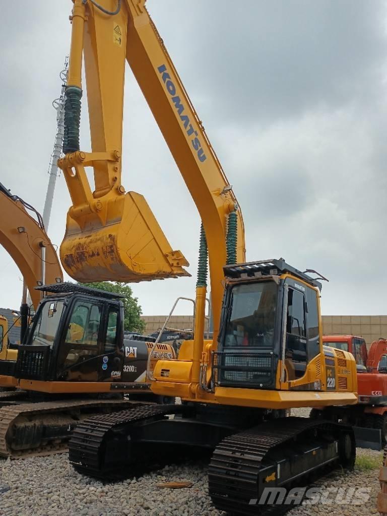 Komatsu PC 220-8 大型油圧ショベル12t以上（パワーショベル・ユンボ）