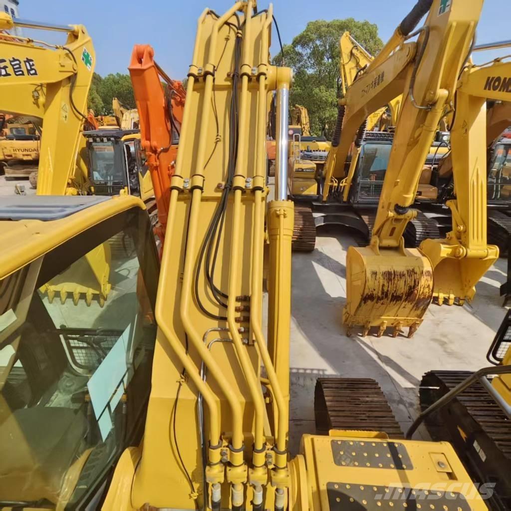 Komatsu PC 220-8 大型油圧ショベル12t以上（パワーショベル・ユンボ）