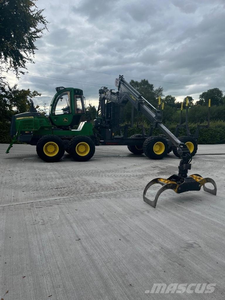 John Deere 1510G フォワーダー