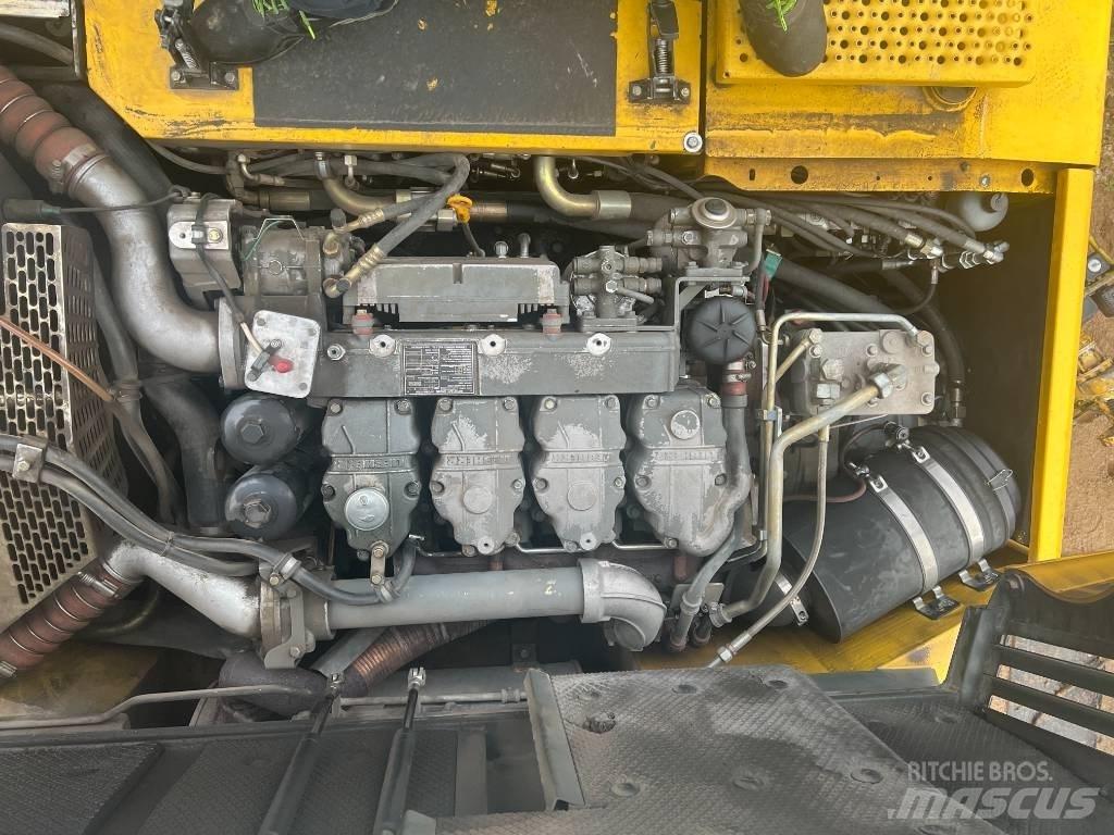 Liebherr A 900 C ZW 特殊油圧ショベル