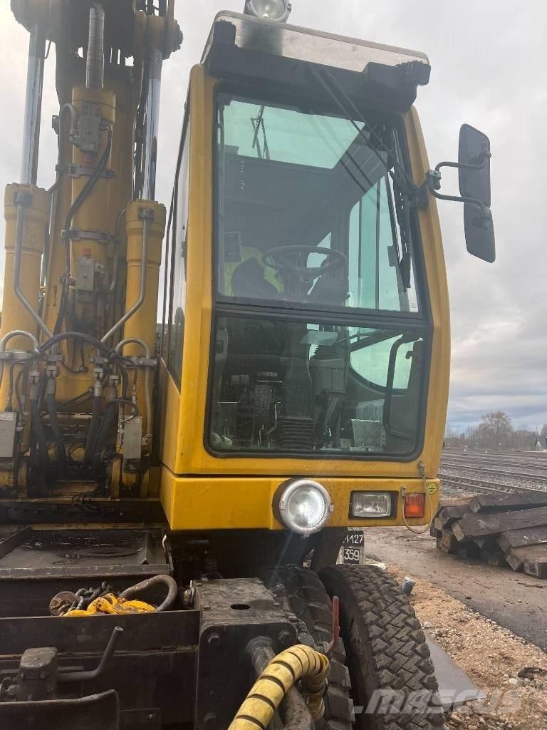 Liebherr A 900 C ZW 特殊油圧ショベル