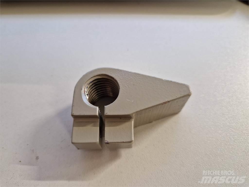 Rottne 082-22042 シャーシ及びサスペンション