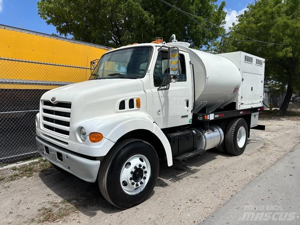 Sterling L 7501 コンバイン／バキュームトラック