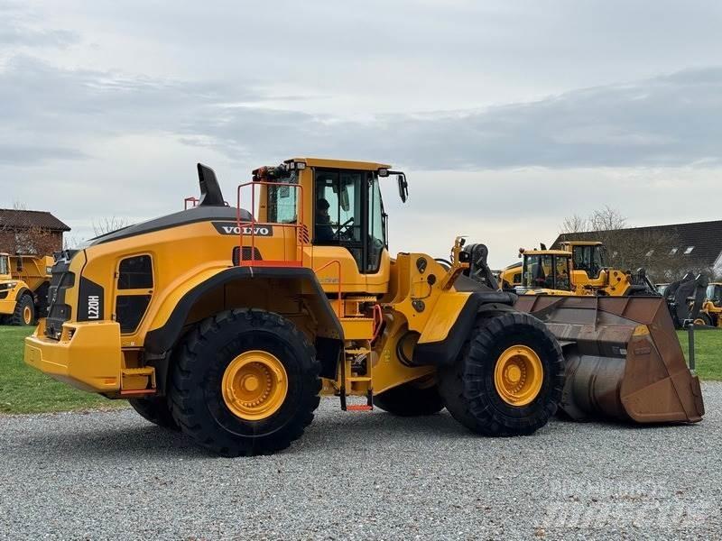 Volvo L 220 H ホイールローダー・タイヤショベル