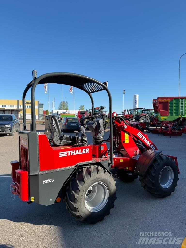 Thaler 2230S スキッドステアローダー