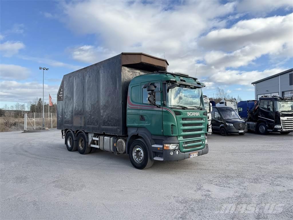Scania R620 6X4 キャブ付きシャーシ